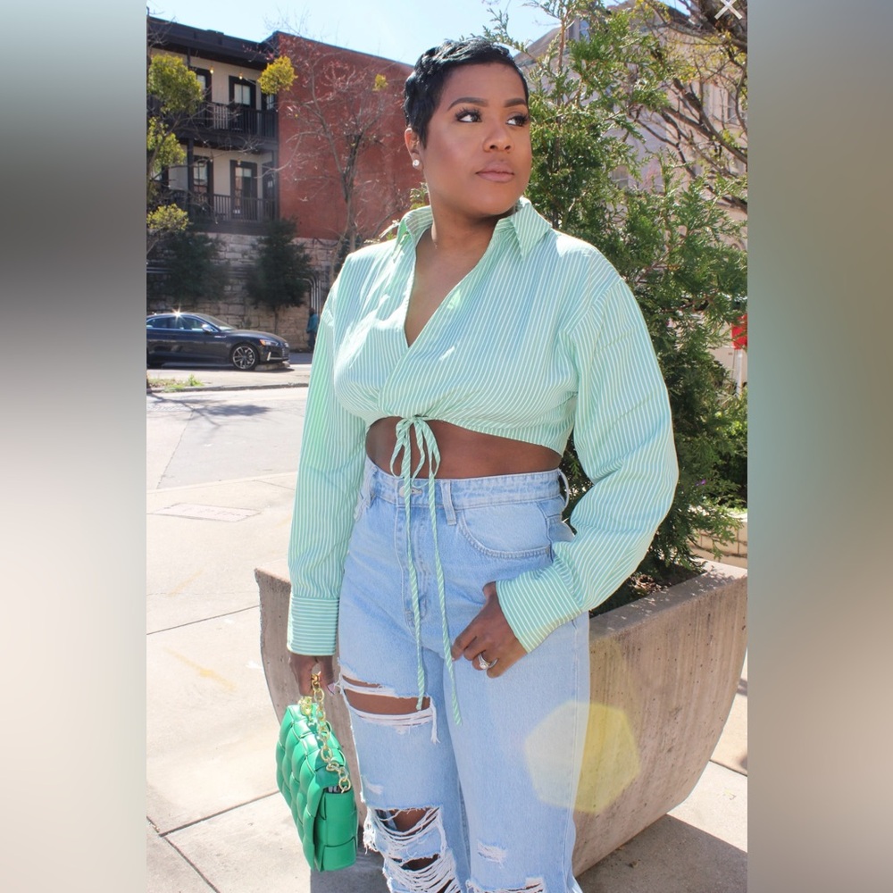 IDEM DITTO Green/White Striped Long sleeve Cropped Top w/tie